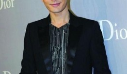 娱乐新闻 明星排行榜,最新明星排行榜揭晓，谁登顶热议榜单？